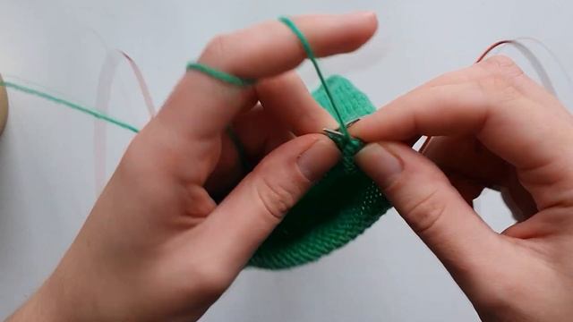 Подробный МК по вязанию носков от мыска с клином подъёма и пяткой Бумеранг || Расчёт на все размеры смотреть онлайн