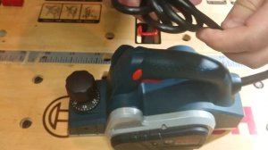 Электрорубанок Bosch GHO6500 Professional.