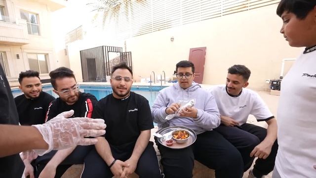 فتحت مطعم شاورما في فلة باور! смотреть онлайн