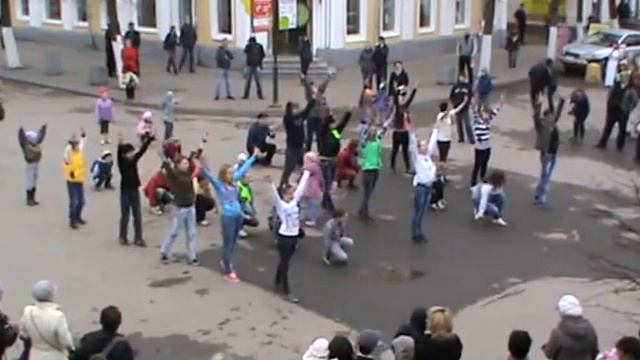 Христианский пасхальный флешмоб в г.Гатчина смотреть онлайн