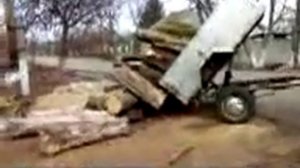 Самосвальный самодельный прицеп.