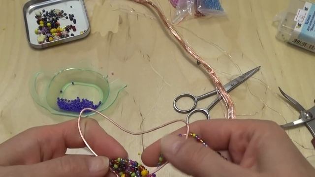 МАСТЕР КЛАСС! Рыбка из проволоки и бисера.    Crafts of beads and wire 
