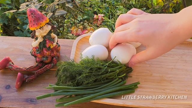 RUSSIAN OLIVIER SALAD RECIPE WITH BEEF | RUSSIAN POTATO SALAD RECIPE смотреть онлайн