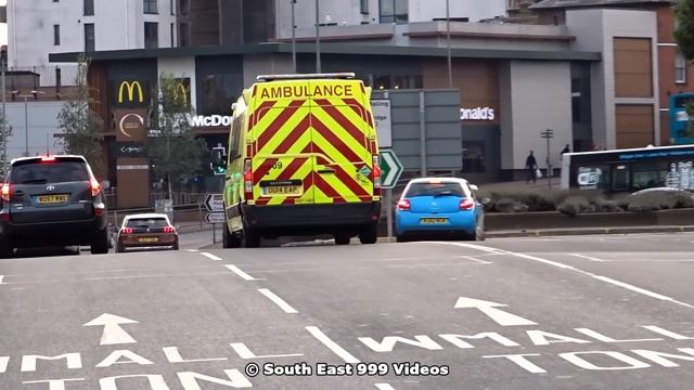 UK Private Ambulance | DMS Ltd. Renault Master HDU Ambulance responding смотреть онлайн