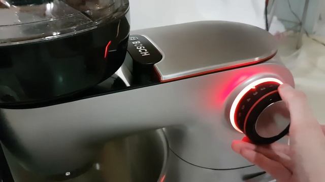 Review: The Bosch OptiMUM Kitchen Machine (MUM9GX5S21) - Grated Almonds Biscuits смотреть онлайн