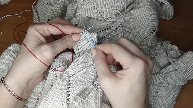 Закрытие иглой резинки два на два по кругу. смотреть онлайн