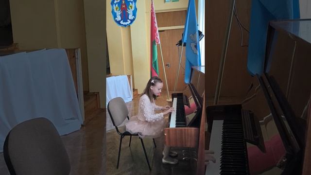 Анастасия Бакулина О.Кравчук "Серебристые снежинки" смотреть онлайн