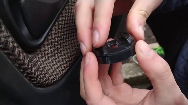 Как снять ручку стеклоподъёмника на Ваз 2115 за пять секунд смотреть онлайн