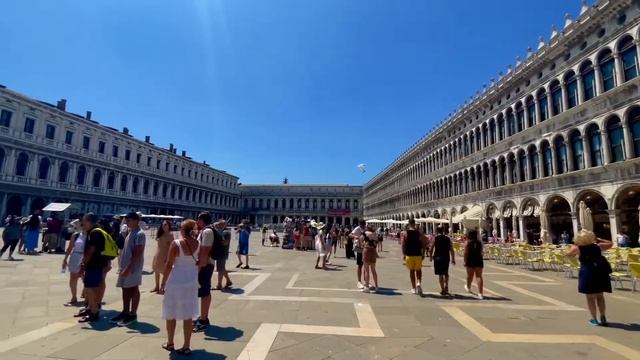 Venice Virtual Tour Explore Italy's Romance with Subtitles смотреть онлайн