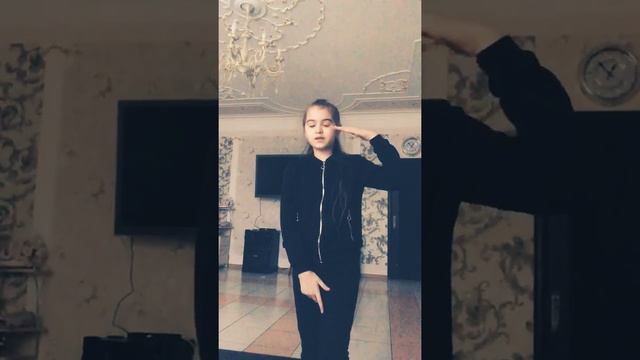 Танцую под песню:Бум бай смотреть онлайн