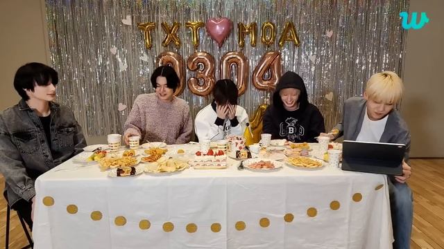 [SUB] TXT WEVERSE LIVE (2023.03.04) | TXT LIVE