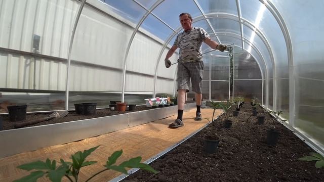 ВЛОГ Посадочный день / Ливень / Женька лапочка 9 мая 2019 г. смотреть онлайн