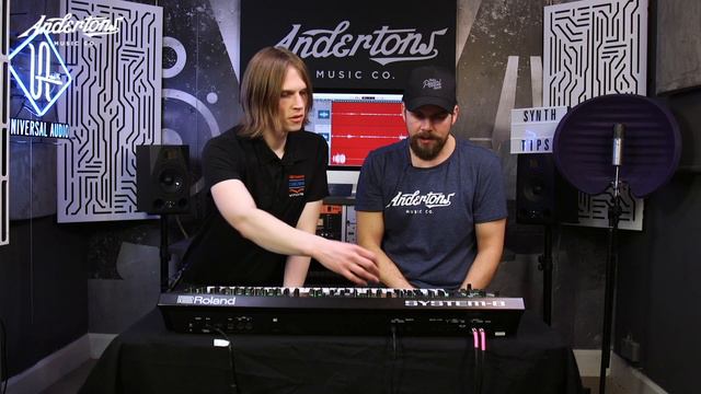 Roland Synth Tips - 1. What is an Oscillator? смотреть онлайн