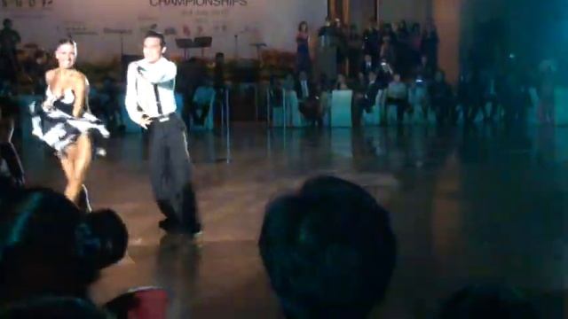 Stefano di Filippo - Olga Urumova - Samba 2010 смотреть онлайн