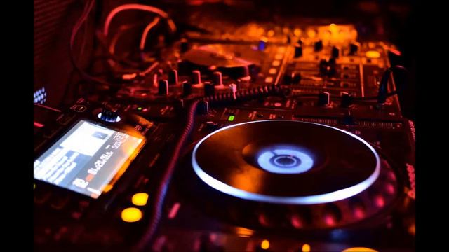 01 Dj Ispanets 18 04 2008 Live Set For Cd - Studia 61(RnD)