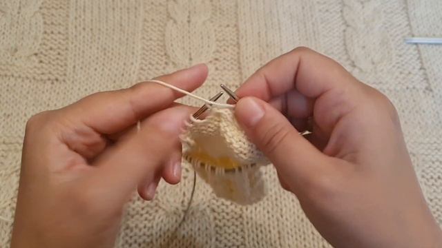 Носочки для новорождённых спицами