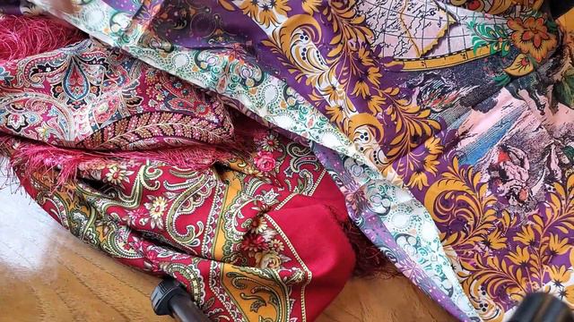 New Russian Scarves .Open the Parcel with Traditional Scarves. Satisfaction or Disappointment? смотреть онлайн