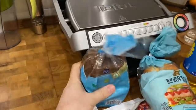 СЛОМАЛАСЬ светодиодная Люстра/Селёдка под шубой/Вкусный жареный лосось/ДОМАШНИЕ КОТЛЕТЫ смотреть онлайн