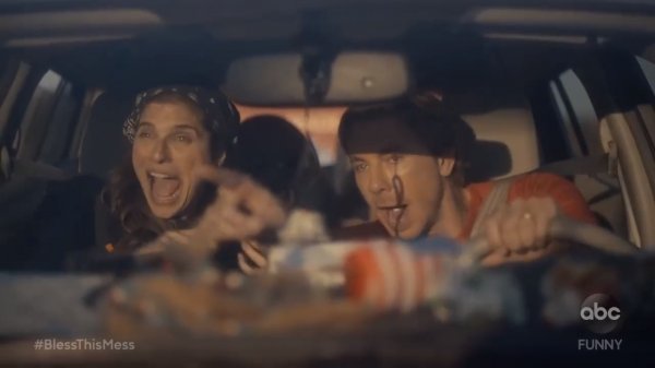 Bless This Mess (1 сезон) Трейлер