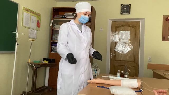 Алгоритм практичних навичок - Внутрішньовенне струмінне введення лікарських засобів. смотреть онлайн