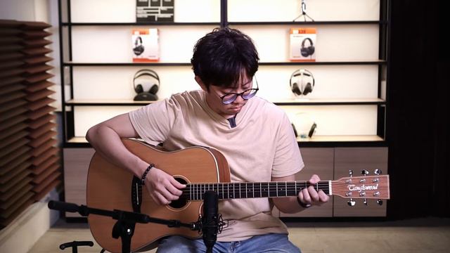 Tanglewood | Solid Top TW10E Acoustic Guitar with EQ смотреть онлайн
