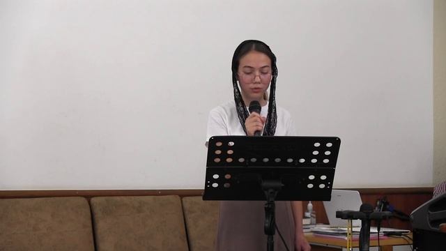 Стих "Сколько раз мой Господь Ты меня поднимал" смотреть онлайн