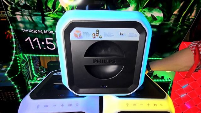 Philips Hue PartyCube Speaker7000 360 PartyLights 2.1 Stereo Wireless Speaker? Jbl & Bose WatchOut? смотреть онлайн