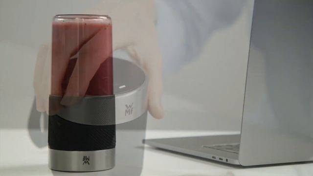 WMF KITCHENMINIS MIX ON THE GO BLENDER смотреть онлайн