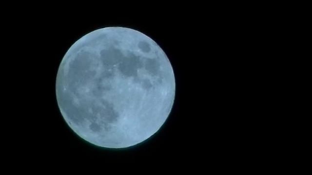 07-14-2011 Full Moon.mpg смотреть онлайн