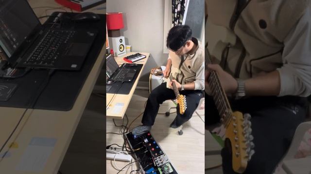 Universal Audio OX Stomp + Line6 HX Stomp XL