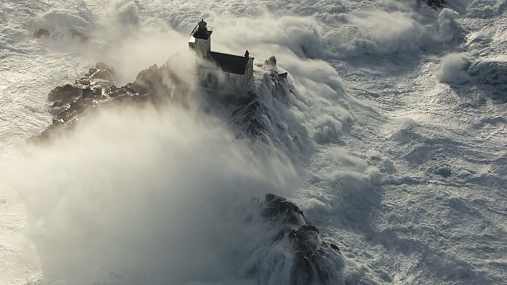 Шторм красиво. смотреть онлайн