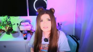 ПЕРЕПИСКА С ХАЛЯВЩИКАМИ!НАШЛА АЙФОН!