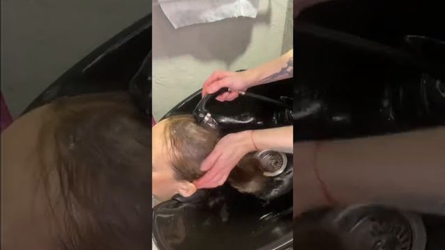 Окрашивание волос дома: техники и трюки