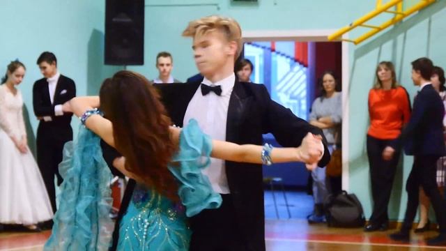 What is love - танго версия (Пушкинский бал 2019) смотреть онлайн