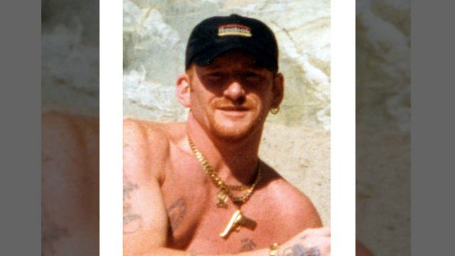 Stephen 'Top Gun' McKeag and the UDA's Roaring Ninties: Part Two смотреть онлайн