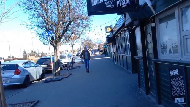 Выход в город Гдыня смотреть онлайн