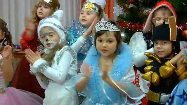 Керчь. Новогодний утренник Жемчужинки смотреть онлайн