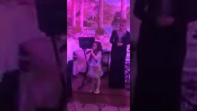 Габриелла 5 лет. Родилась в России а как по армянски стих читает. Молодец!!! смотреть онлайн