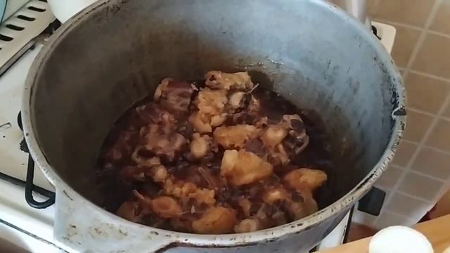 ДУМГАЗА - тушёные говяжьи хвосты с овощами ! Очень вкусный деликатес , тающий во рту ! смотреть онлайн