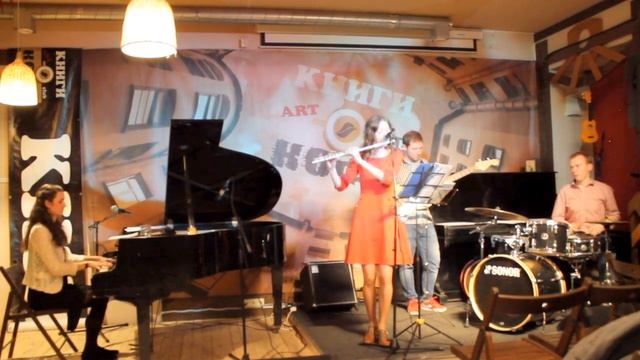 Polly Quartet - Cheerful day смотреть онлайн
