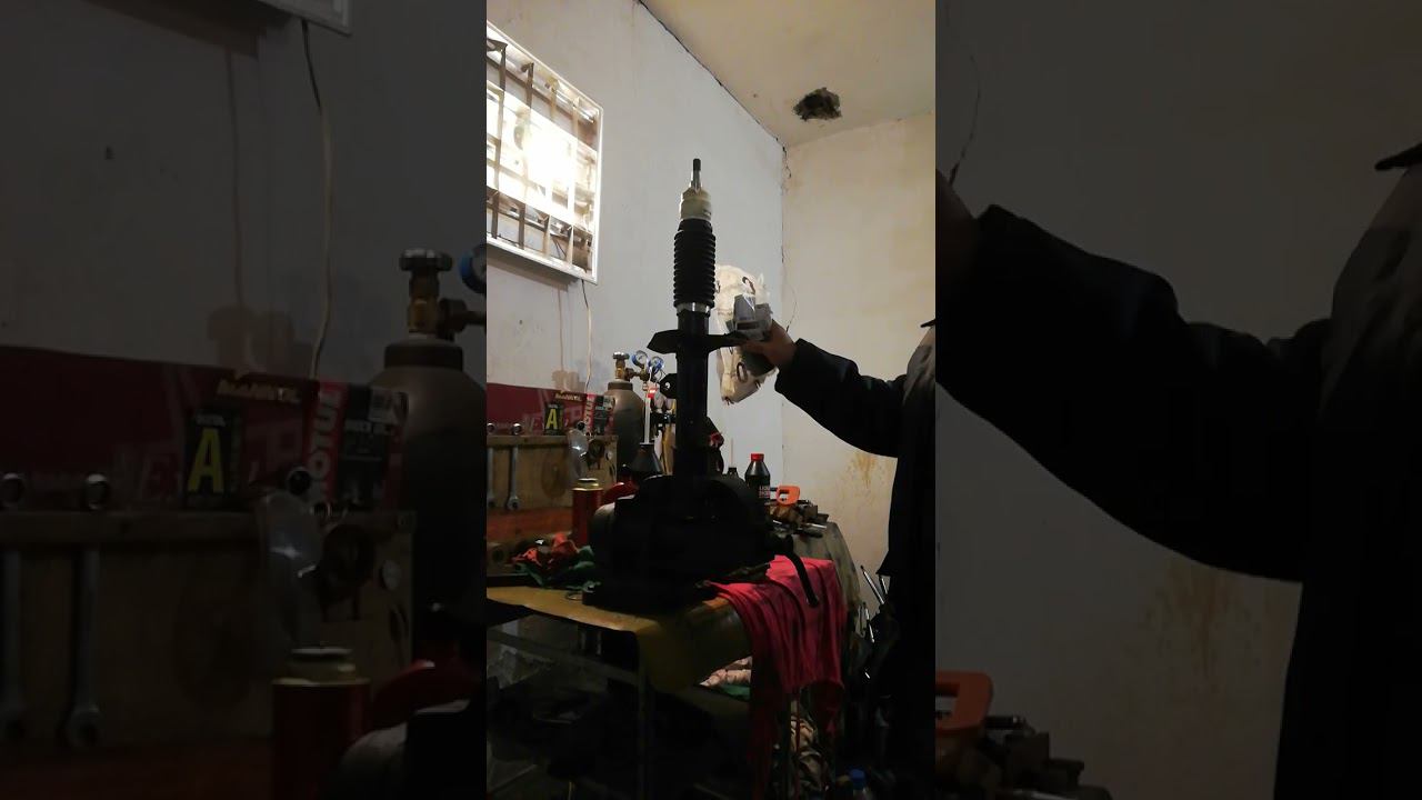 Поставил новый пыльник с отбойником на Понтиак Вайб от Фольксваген Пассат Б3 смотреть онлайн