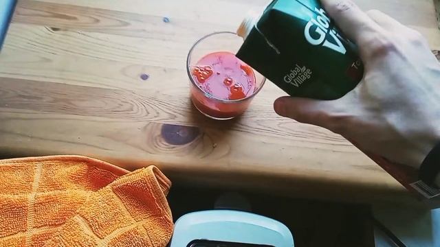 Пью томатный сок. ВСЕМ ПОКА!!! смотреть онлайн