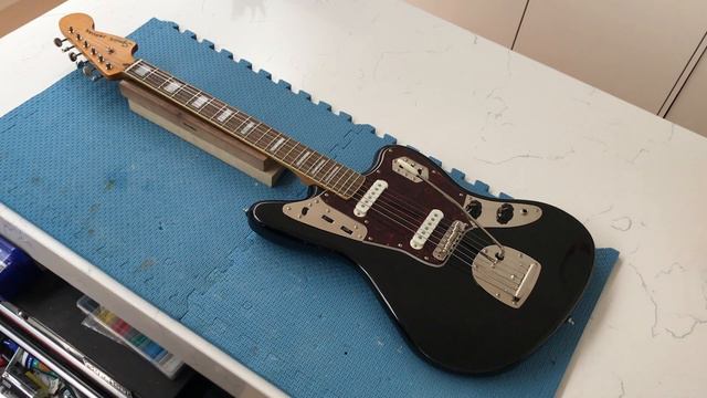 Quick demo and Many Thoughts on the Squier Classic Vibe 70’s Jaguar смотреть онлайн