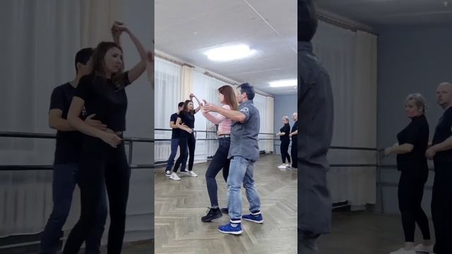 BACHATA DANCE | БАЧАТА ПИНСК Latina club| простая связка легко разучить смотреть онлайн