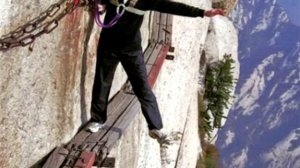 Тропа смерти в горах Китая. Тропа смерти на горе Хуашань в Сиане, Китае | TimonFix