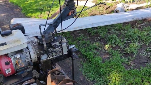 Сматываем Агроспан обратно в бухты смотреть онлайн