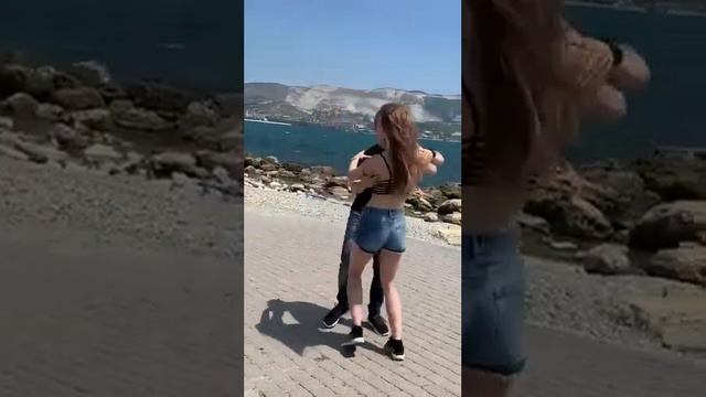 Bachata by Aleks & Constance | Школа танцев для взрослых в Новороссийске | Бачата, хастл смотреть онлайн