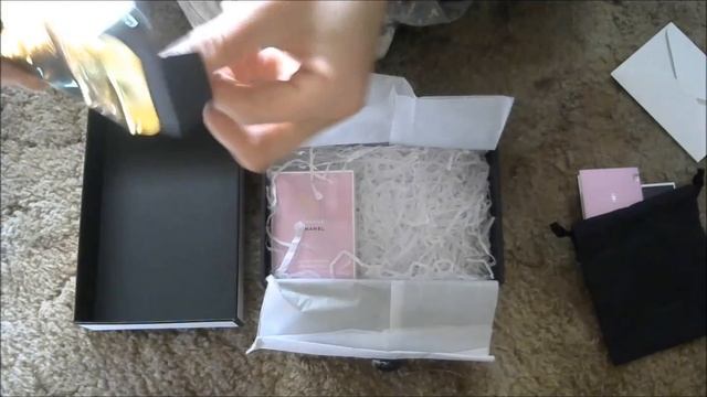 Chanel Unboxing Coco Noir and Chance Eau Vive - 8 Crazy Nights of Fragrance смотреть онлайн