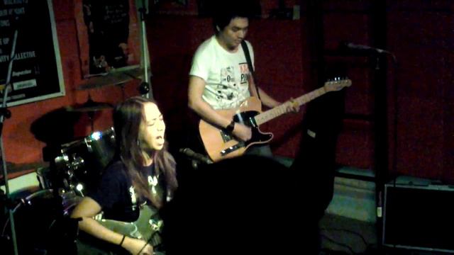 Nightingale (Acoustic Live at Sosimo Bar Naga City) - Ria Bautista/Normz Dellosa смотреть онлайн