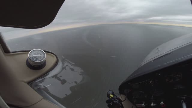 Cessna 172, Финский Залив и нерпы